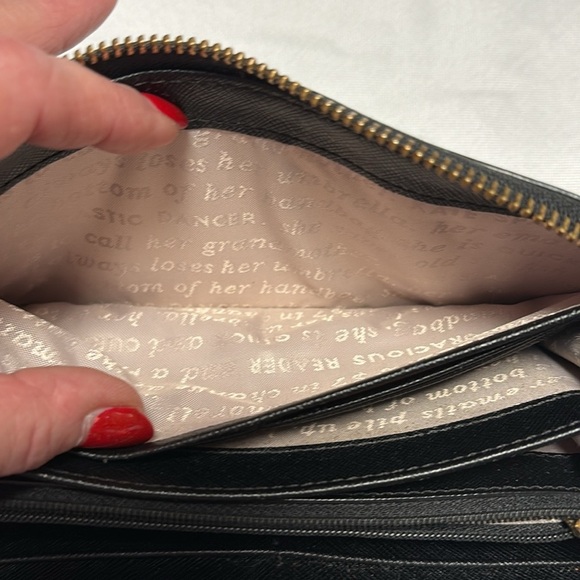 KATE SPADE ♠️ Women’s Wallet, some signs of wear but still life in her. - Picture 5 of 10